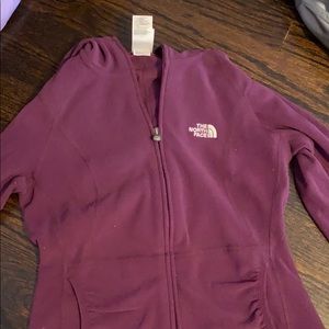 North face sweater